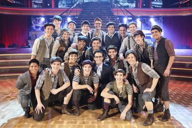 Photos Newsies Cast Performs On Dancing With The Stars