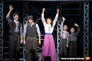 Photos Newsies Cast Takes Final Broadway Bows At Nederlander Theatre