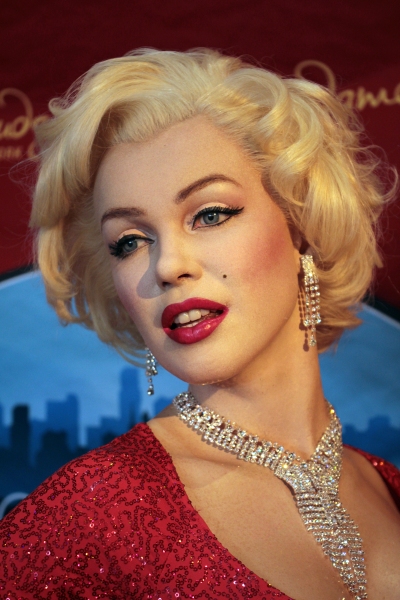 Marilyn Monroe: Credits, Bio, News & More | World